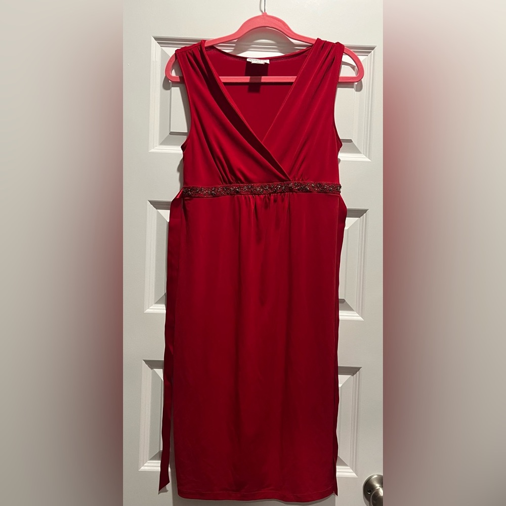 Beautiful maternity dress size S like new